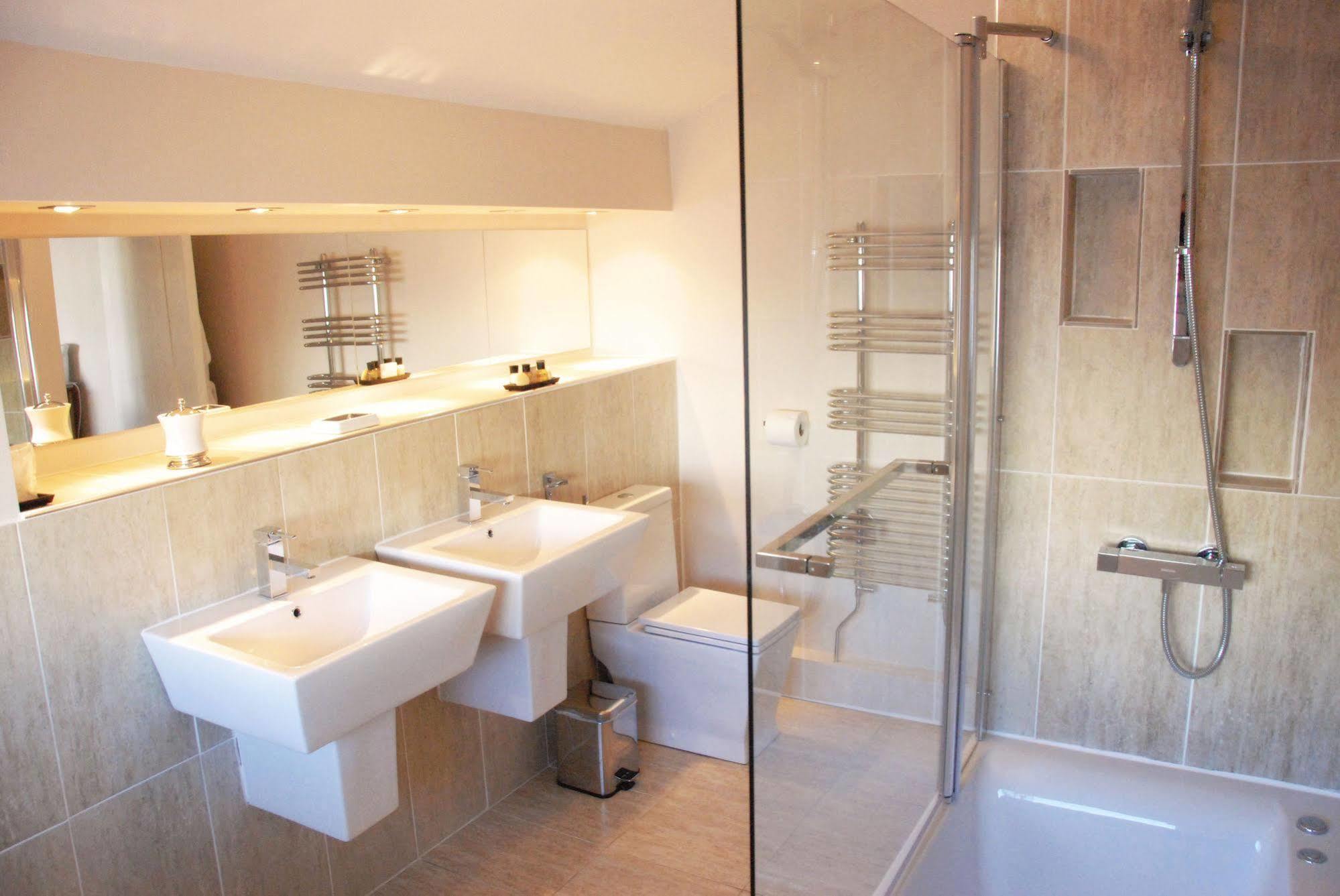 Waters Reach Guest House Christchurch  Zewnętrze zdjęcie